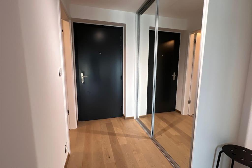 The First Skyscraper In Slovakia Apartment บราติสลาวา ภายนอก รูปภาพ